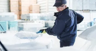 Dry Ice industrial cleaning in belgium netherlands